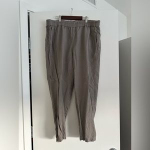Eileen Fisher gray pants